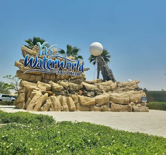 Immersive rockwork craftsmanship at Yas Waterworld